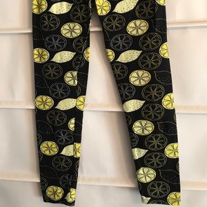 Lemon leggings!